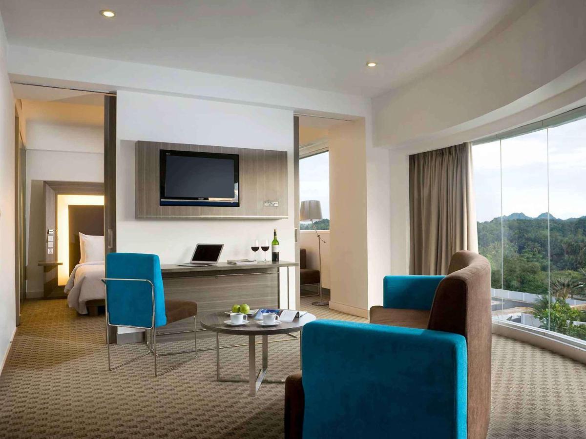 Novotel Bangka Hotel & Convention Center Pangkal Pinang Zewnętrze zdjęcie